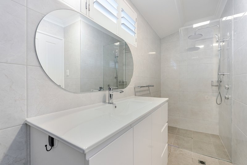 Photo - 172 Penguin Road, Safety Bay WA 6169 - Image 15