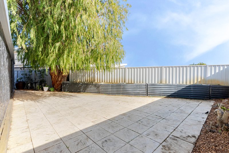 Photo - 172 Penguin Road, Safety Bay WA 6169 - Image 30