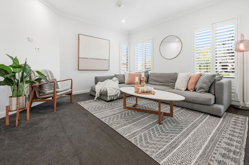 Photo - 172 River Park Drive, Annandale QLD 4814 - Image 5