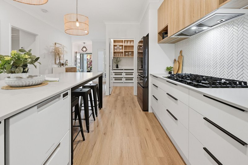 Photo - 172 River Park Drive, Annandale QLD 4814 - Image 8