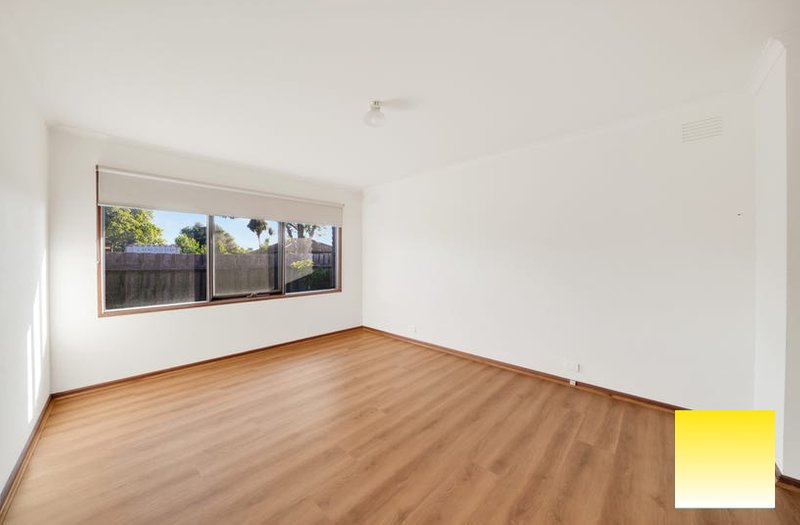 Photo - 172 Tarneit Road, Werribee VIC 3030 - Image 3