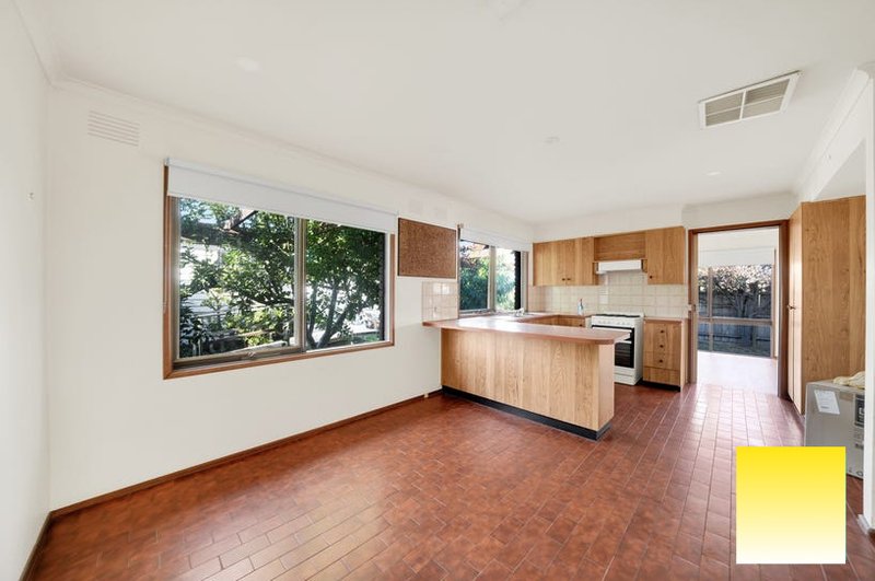 Photo - 172 Tarneit Road, Werribee VIC 3030 - Image 9