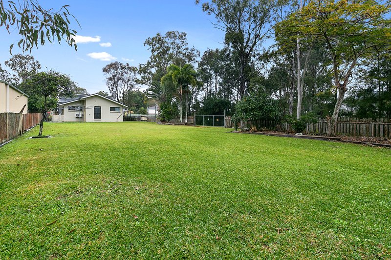 Photo - 172 Thorneside Road, Thorneside QLD 4158 - Image 15