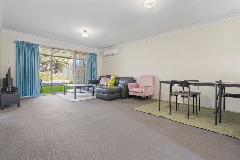 Photo - 17/21 Usher Avenue, Labrador QLD 4215 - Image 5