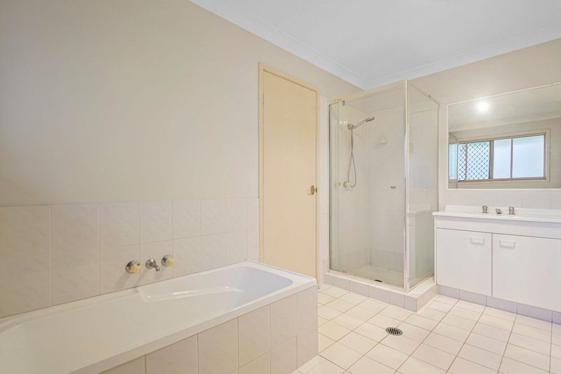 Photo - 17/21 Usher Avenue, Labrador QLD 4215 - Image 8