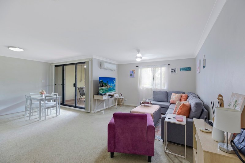 Photo - 17/212-220 Gertrude Street, North Gosford NSW 2250 - Image 2