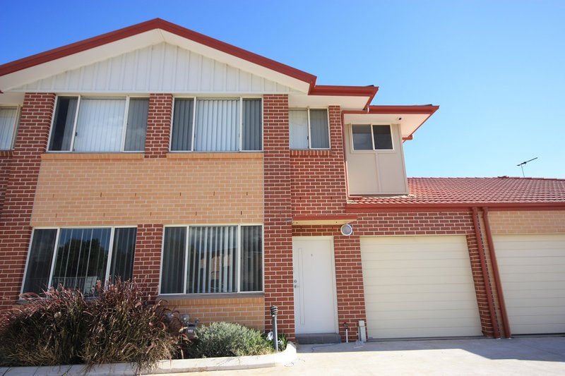 Photo - 17/221A Waterworth Drive, Mount Annan NSW 2567 - Image