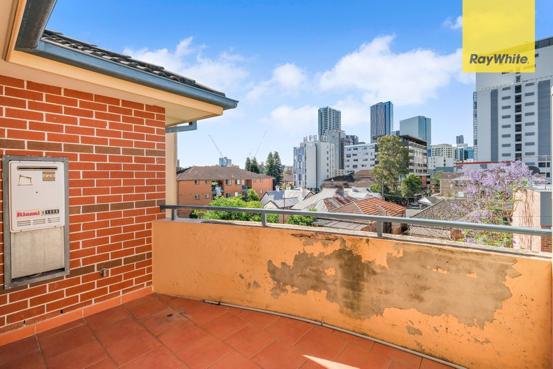 Photo - 17/27 Station Street West , Parramatta NSW 2150 - Image 6