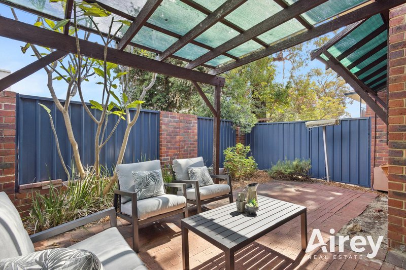 Photo - 17/28-32 Stirling Highway, Nedlands WA 6009 - Image 2