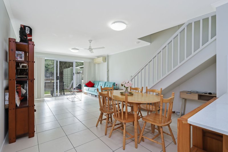 Photo - 17/28-36 Oakey Flat Road, Morayfield QLD 4506 - Image 3