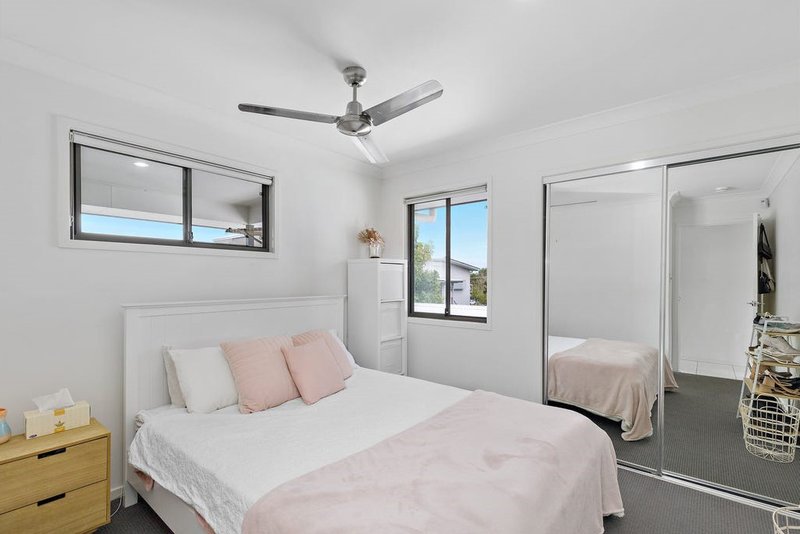 Photo - 17/29 St Anthony Drive, Alexandra Hills QLD 4161 - Image 9