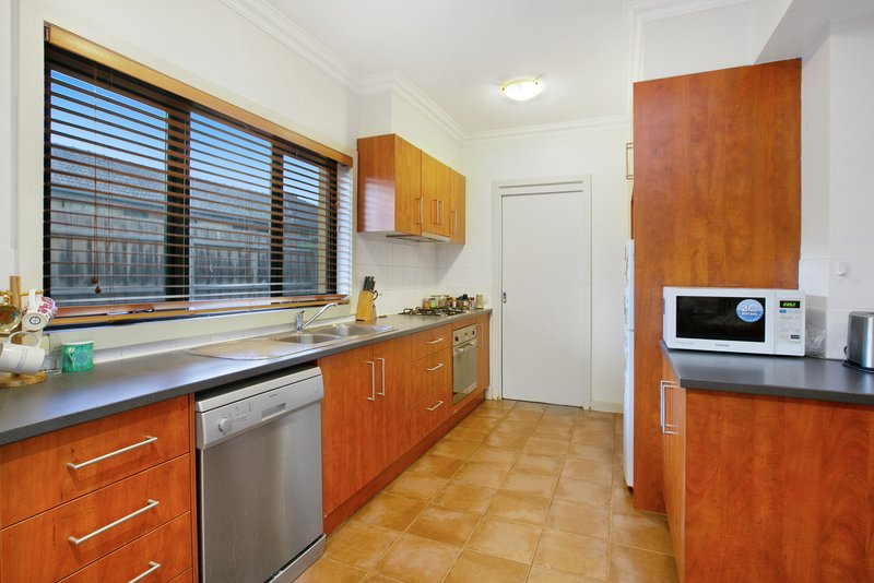 Photo - 173 Boldrewood Parade, Reservoir VIC 3073 - Image 5