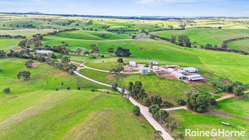 173 Dalveen Road, Woodchester SA 5255