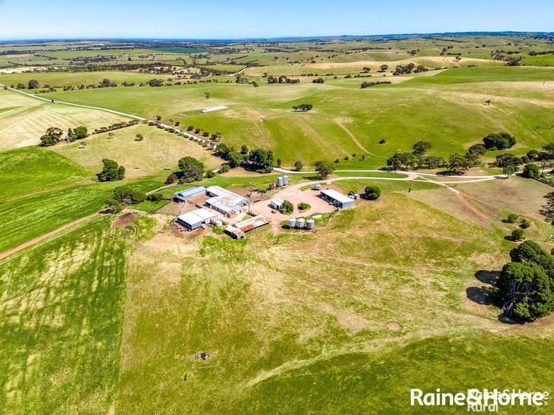 Photo - 173 Dalveen Road, Woodchester SA 5255 - Image 24