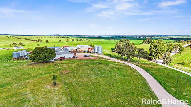 Photo - 173 Dalveen Road, Woodchester SA 5255 - Image 32