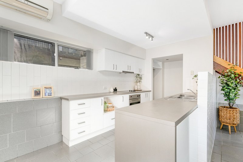 Photo - 1/73 Ethel Street, Chermside QLD 4032 - Image 7