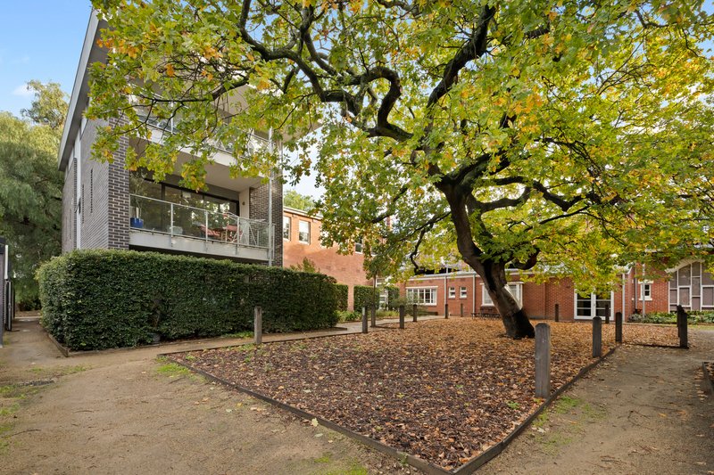 Photo - 17/3 Evergreen Circuit, Cheltenham VIC 3192 - Image 11