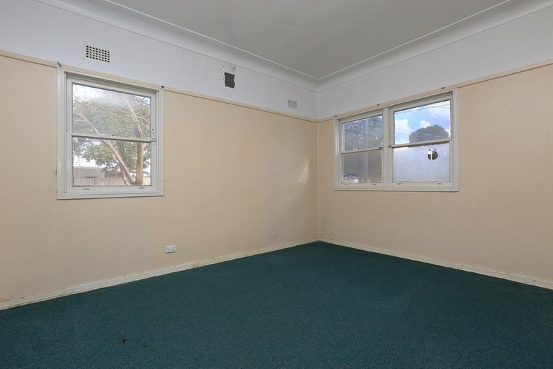 Photo - 173 Gascoigne Road, Yagoona NSW 2199 - Image 4