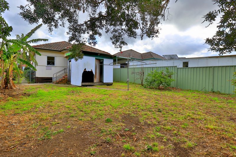 Photo - 173 Gascoigne Road, Yagoona NSW 2199 - Image 8