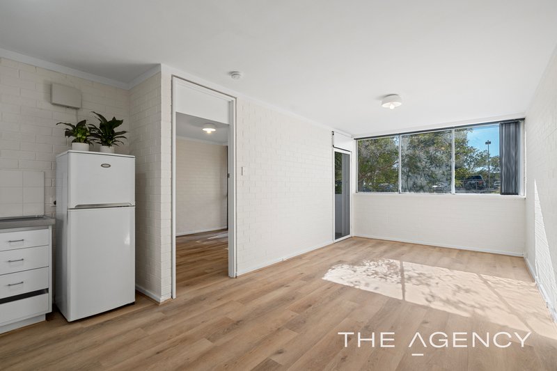 Photo - 1/73 King George Street, Victoria Park WA 6100 - Image 1