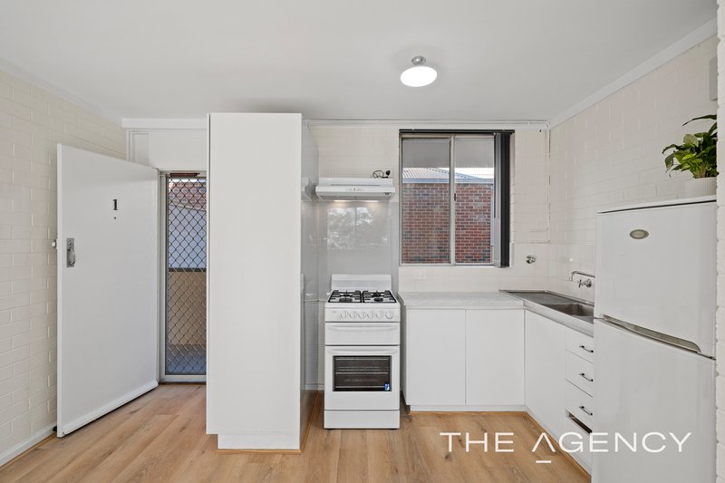 Photo - 1/73 King George Street, Victoria Park WA 6100 - Image 4