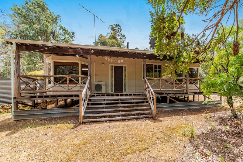 Photo - 173 Leschenaultia Drive, Nannup WA 6275 - Image 19