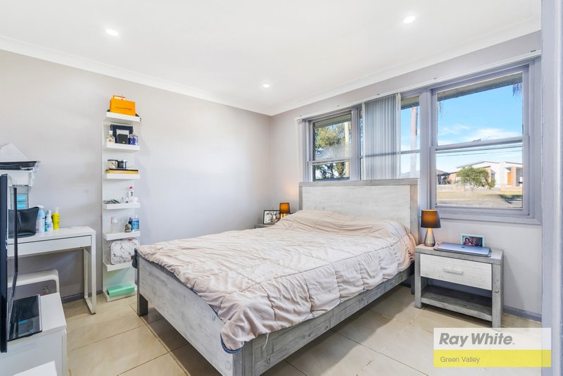 Photo - 173 North Liverpool Road, Bonnyrigg NSW 2177 - Image 4