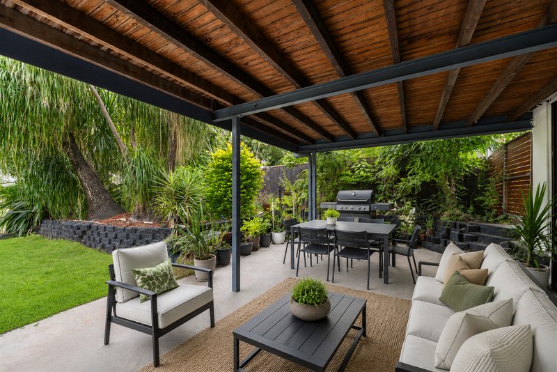 Photo - 173 Redbank Plains Road, Bellbird Park QLD 4300 - Image 15