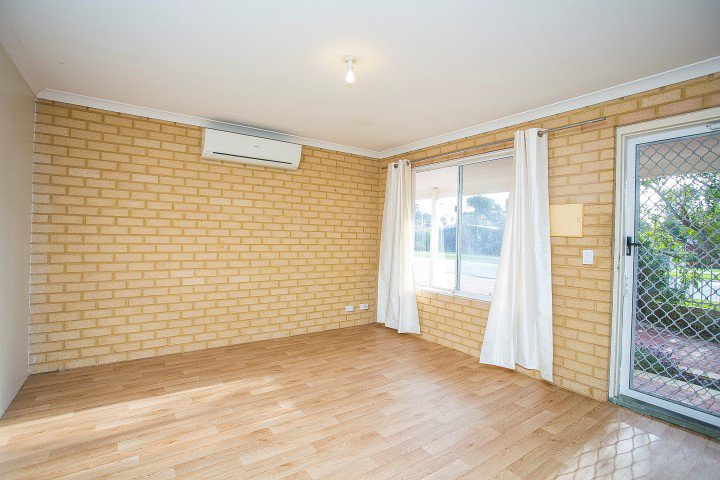 Photo - 1/73 Rockford Street, Mandurah WA 6210 - Image 2