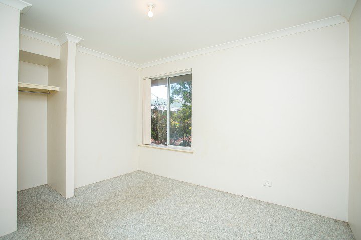 Photo - 1/73 Rockford Street, Mandurah WA 6210 - Image 9