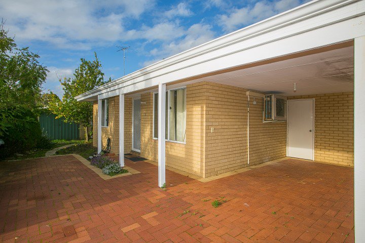 Photo - 1/73 Rockford Street, Mandurah WA 6210 - Image 17