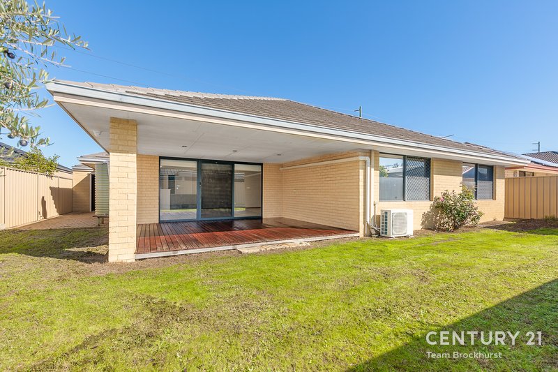 Photo - 173 Shreeve Road, Canning Vale WA 6155 - Image 4
