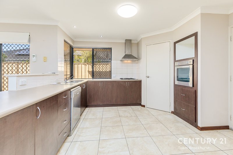 Photo - 173 Shreeve Road, Canning Vale WA 6155 - Image 10