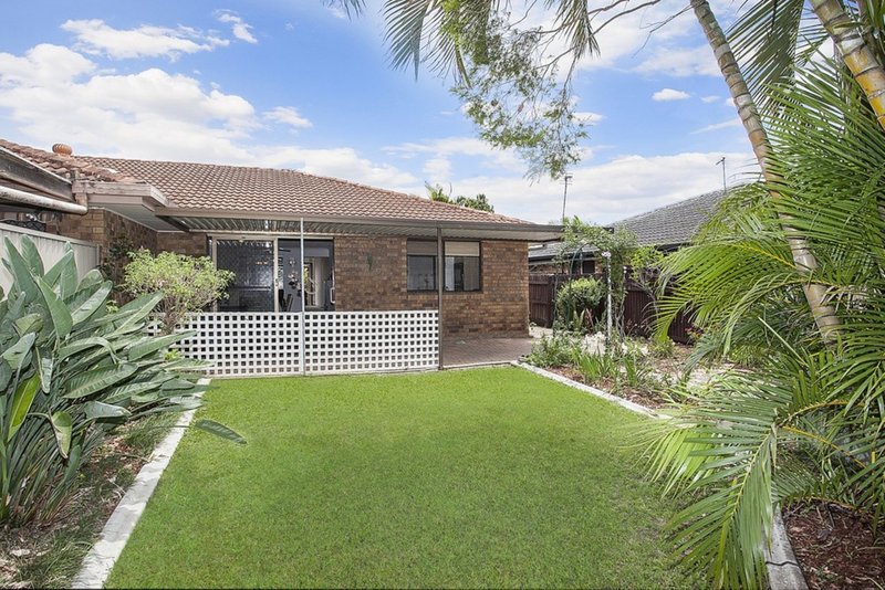 Photo - 1/73 Treeview Drive, Burleigh Waters QLD 4220 - Image 8