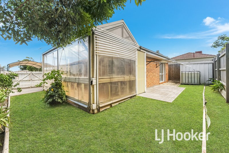 Photo - 1/73 Warana Drive, Hampton Park VIC 3976 - Image 13