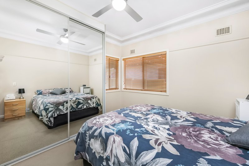 Photo - 173 Wycombe Street, Yagoona NSW 2199 - Image 6