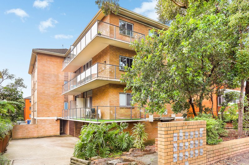 Photo - 17/30-32 President Avenue, Kogarah NSW 2217 - Image 1
