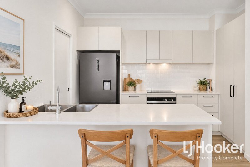 Photo - 17/30 Everglade Street, Yarrabilba QLD 4207 - Image 4