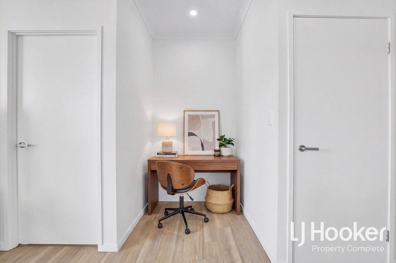 Photo - 17/30 Everglade Street, Yarrabilba QLD 4207 - Image 11