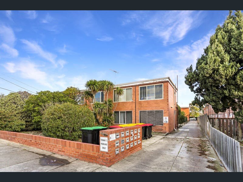 Photo - 17/30 Kelvinside Road, Noble Park VIC 3174 - Image 1