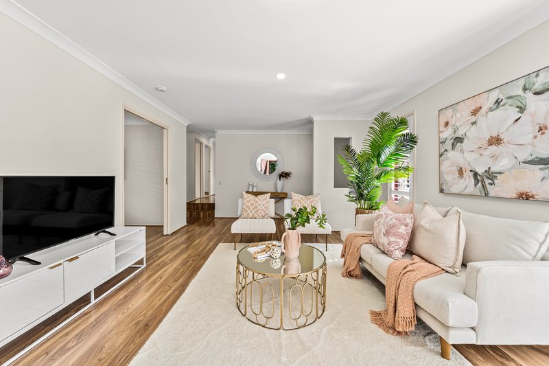 Photo - 17/30 Lindeman Place, Eight Mile Plains QLD 4113 - Image 4