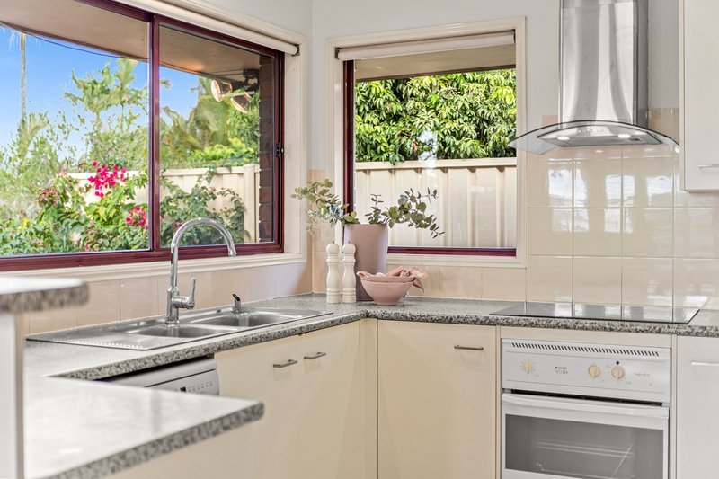 Photo - 17/30 Lindeman Place, Eight Mile Plains QLD 4113 - Image 8
