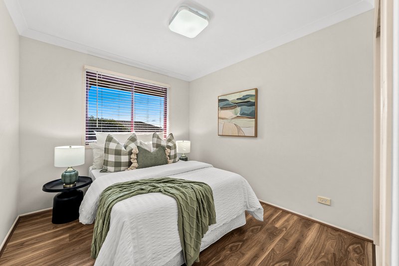 Photo - 17/30 Lindeman Place, Eight Mile Plains QLD 4113 - Image 13