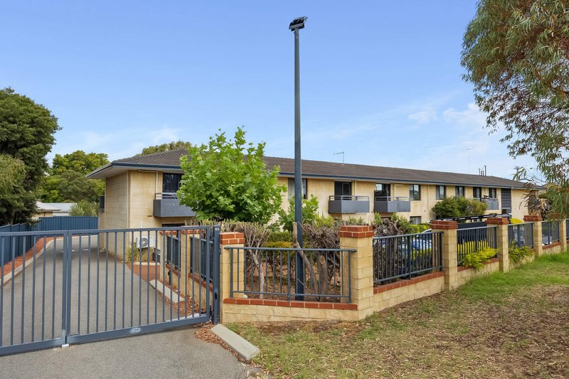 Photo - 17/30 Lorraine Place, Hamilton Hill WA 6163 - Image 21