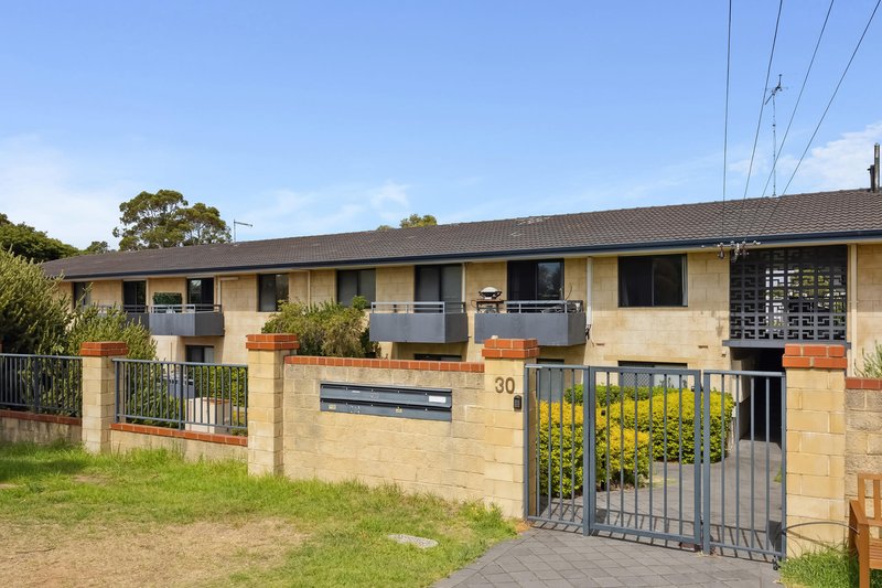 Photo - 17/30 Lorraine Place, Hamilton Hill WA 6163 - Image 22