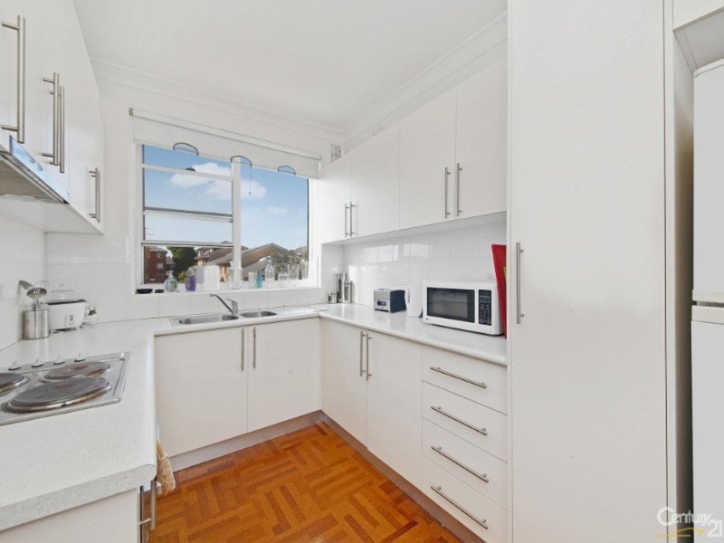 Photo - 17/31 Byron Street, Coogee NSW 2034 - Image 3