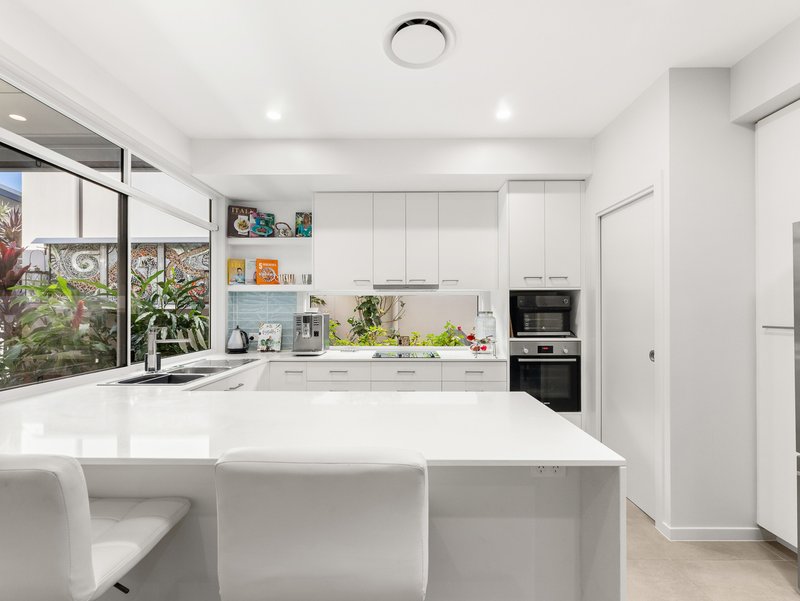 Photo - 173/1 Latitude Blvde "Latitude 25" , Nikenbah QLD 4655 - Image 3