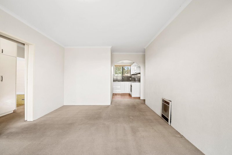 Photo - 17/32 Springvale Drive, Hawker ACT 2614 - Image 2