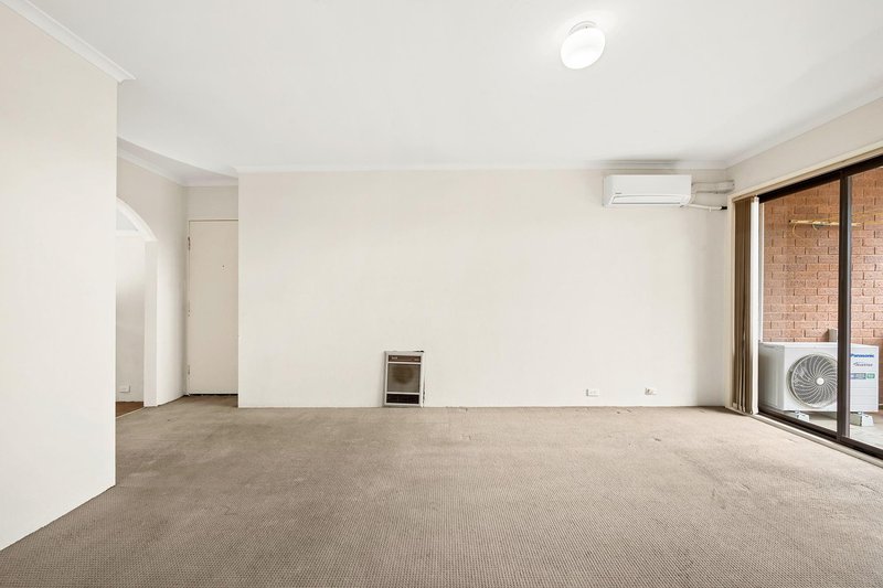 Photo - 17/32 Springvale Drive, Hawker ACT 2614 - Image 4