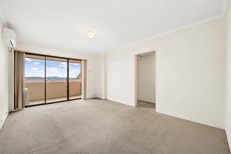 Photo - 17/32 Springvale Drive, Hawker ACT 2614 - Image 5